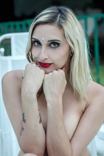 Suixy Голые слитые фото OnlyFans 18