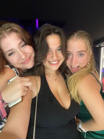 supermire Голые слитые фото OnlyFans 26