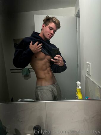 swolemattyy Голые слитые фото OnlyFans 29