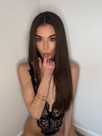 tara_tiny Голые слитые фото OnlyFans 30
