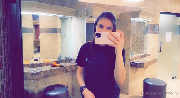 taylorxc Голые слитые фото OnlyFans 4