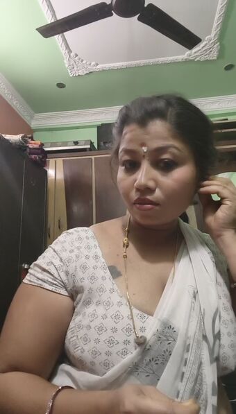 Telugu Голые слитые фото OnlyFans 1
