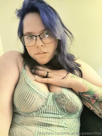 the.kinky.powerlifter