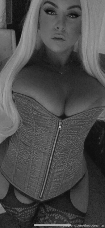 theaudreymac Голые слитые фото OnlyFans 40