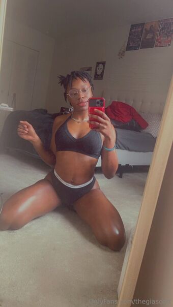 thegiascott Голые слитые фото OnlyFans 9