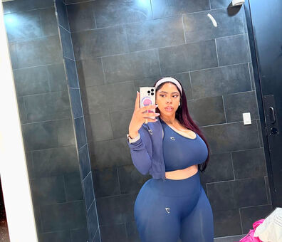 Therichdoll Голые слитые фото OnlyFans 1
