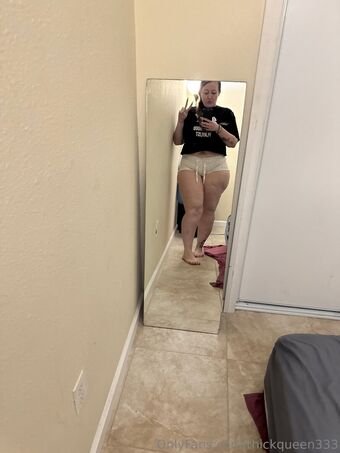 thickqueen333 Голые слитые фото OnlyFans 10