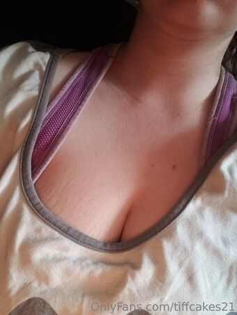 tiffcakes21 Голые слитые фото OnlyFans 39