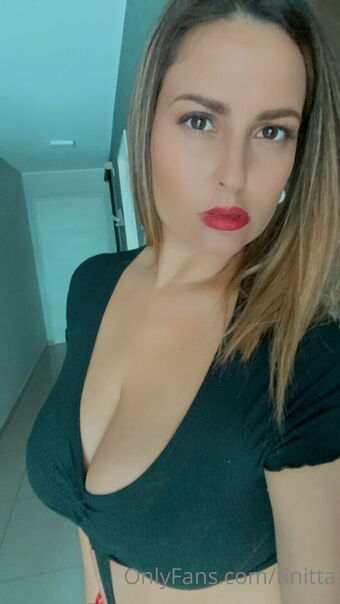 tinitta Голые слитые фото OnlyFans 25