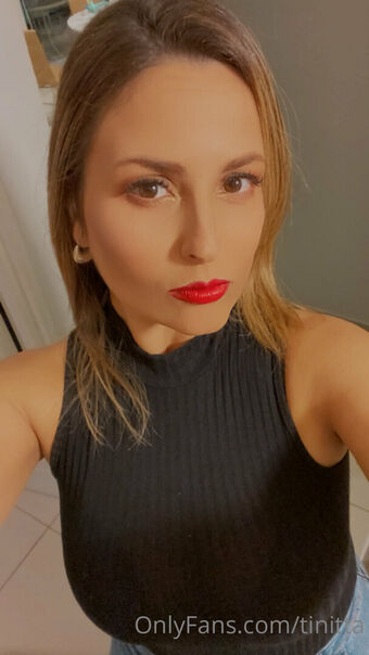 tinitta Голые слитые фото OnlyFans 35