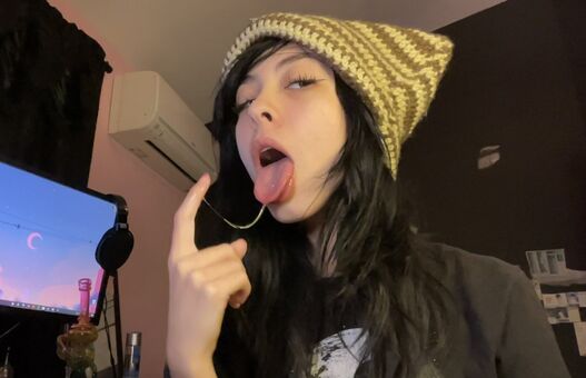 tiny.chuli Голые слитые фото OnlyFans 1