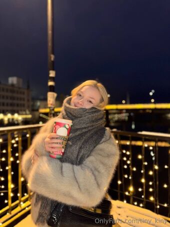 tiny_kinyy Голые слитые фото OnlyFans 2