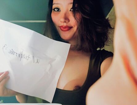 tinybooobs Голые слитые фото OnlyFans 1