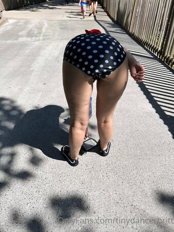 tinydancerbritt Голые слитые фото OnlyFans 8
