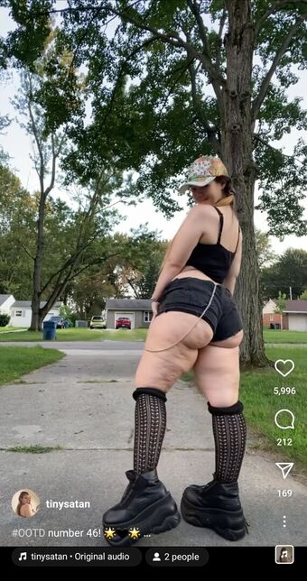 Tinysatan Голые слитые фото OnlyFans 40