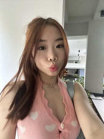 tr.ivia Голые слитые фото OnlyFans 11