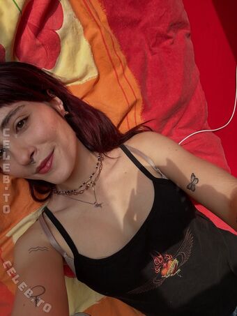 typicallylotti Голые слитые фото OnlyFans 21
