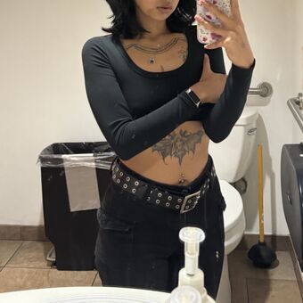 unklemj Голые слитые фото OnlyFans 3