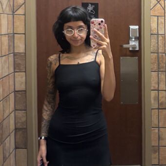 unklemj Голые слитые фото OnlyFans 6