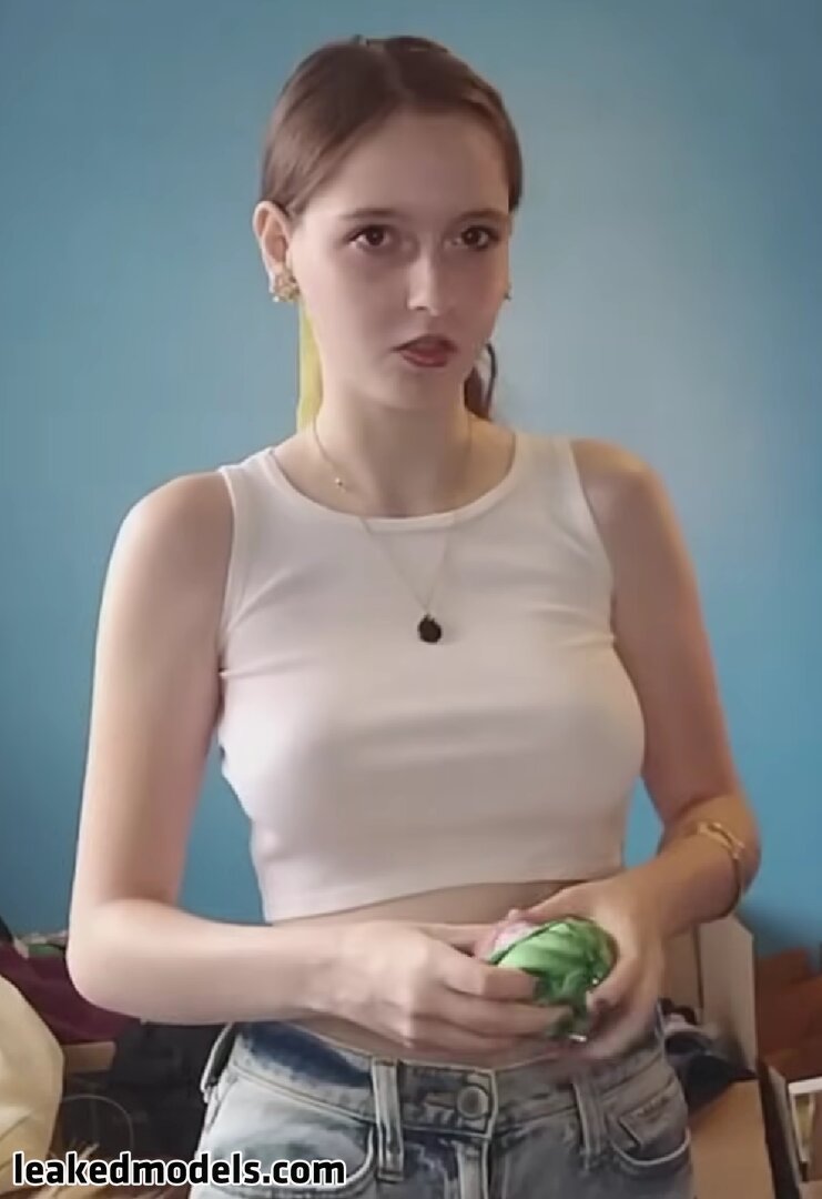 Veronica unoangryone vonthedon Голые слитые фото OnlyFans 5  