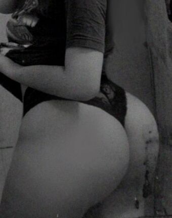 userninf Голые слитые фото OnlyFans 3