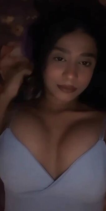 Uva Roy Голые слитые фото OnlyFans 13