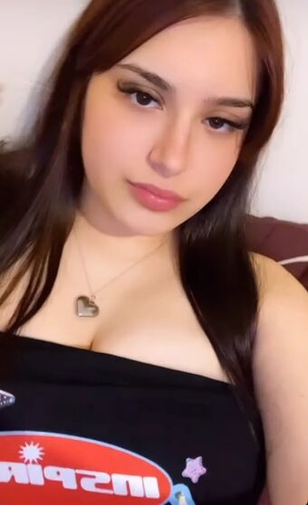 Valuu  Голые слитые фото OnlyFans 19