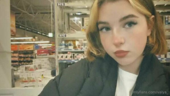 valya_ Голые слитые фото OnlyFans 9