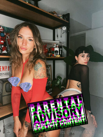 Vanelka Голые слитые фото OnlyFans 77