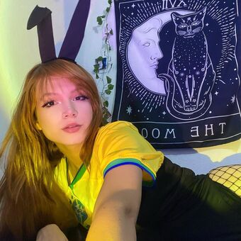 Veevtr Голые слитые фото OnlyFans 20