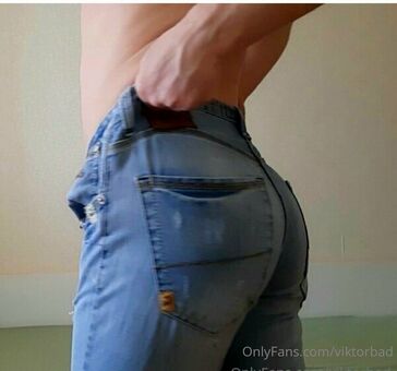 viktorbad Голые слитые фото OnlyFans 17