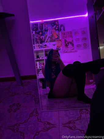 Vikyscreaming Голые слитые фото OnlyFans 11