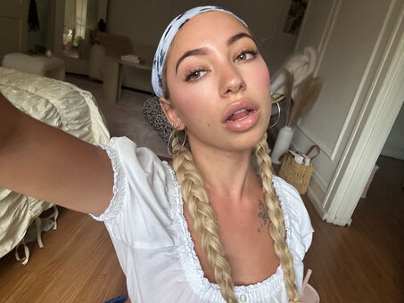 violetstyle Голые слитые фото OnlyFans 16