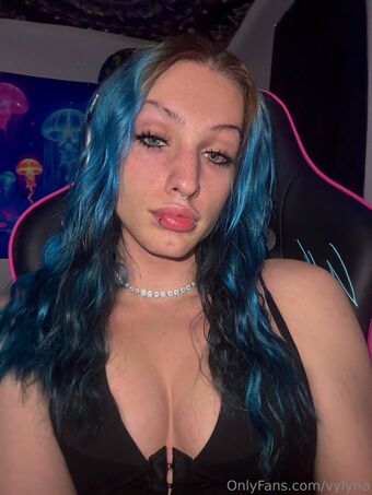 vylyria Голые слитые фото OnlyFans 24