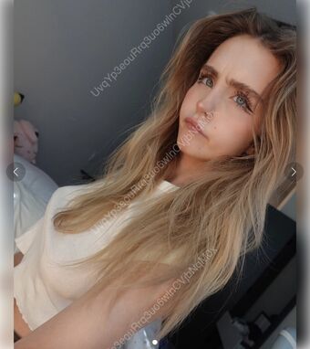 weetch Голые слитые фото OnlyFans 33
