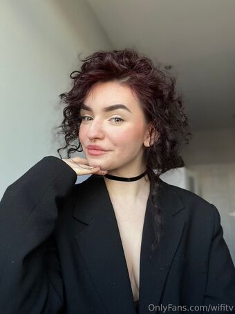 wifitv Голые слитые фото OnlyFans 5