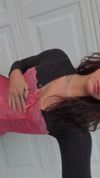 Willow Shields Голые слитые фото OnlyFans 220