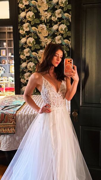 Willow Shields Голые слитые фото OnlyFans 227