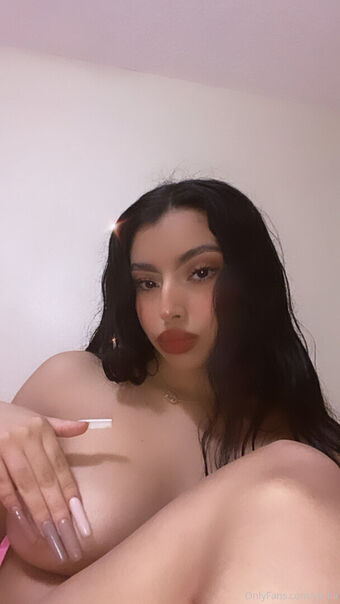 ye_lla Голые слитые фото OnlyFans 10