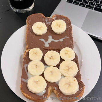 yesdaddytoys Голые слитые фото OnlyFans 25