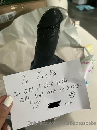 yourbadassbabe Голые слитые фото OnlyFans 7