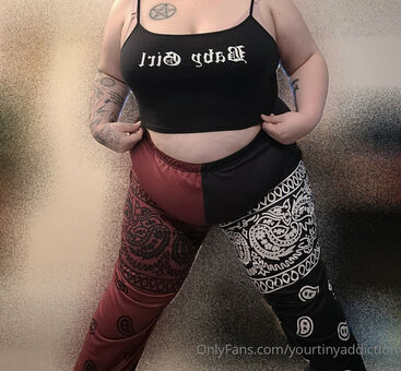 yourtinyaddiction Голые слитые фото OnlyFans 7