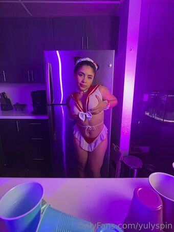 yulyspin Голые слитые фото OnlyFans 27
