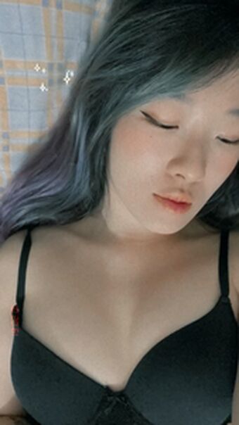 Yummi_7 Голые слитые фото OnlyFans 9