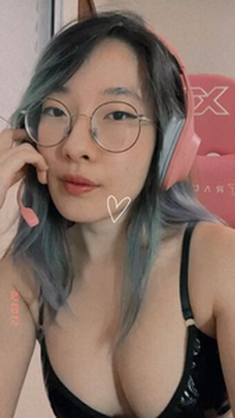 Yummi_7 Голые слитые фото OnlyFans 11