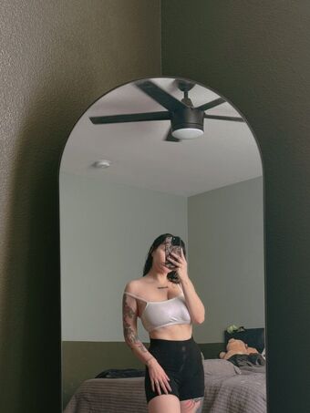 yyentaa Голые слитые фото OnlyFans 34