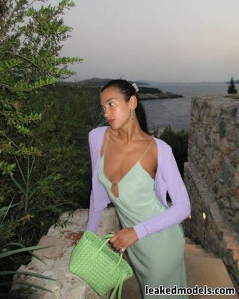 Dua-lipa