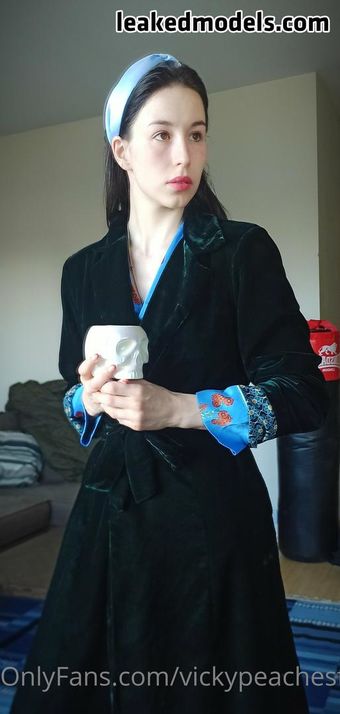 Vickypeachesfree